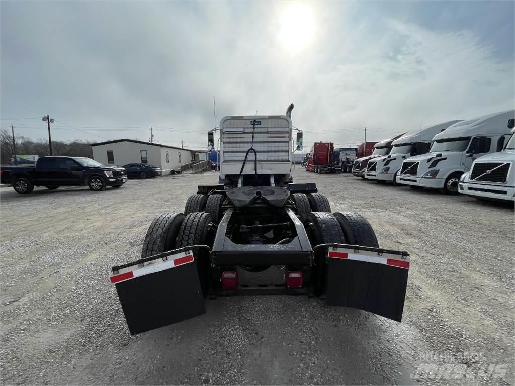 Mack CXU613 Motrici e Trattori Stradali