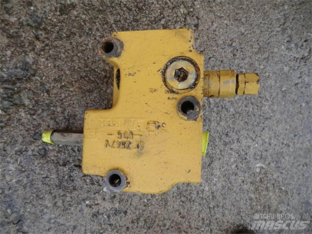 CAT 231D Costruzioni - Altro