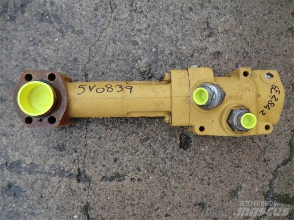 CAT 231D Costruzioni - Altro