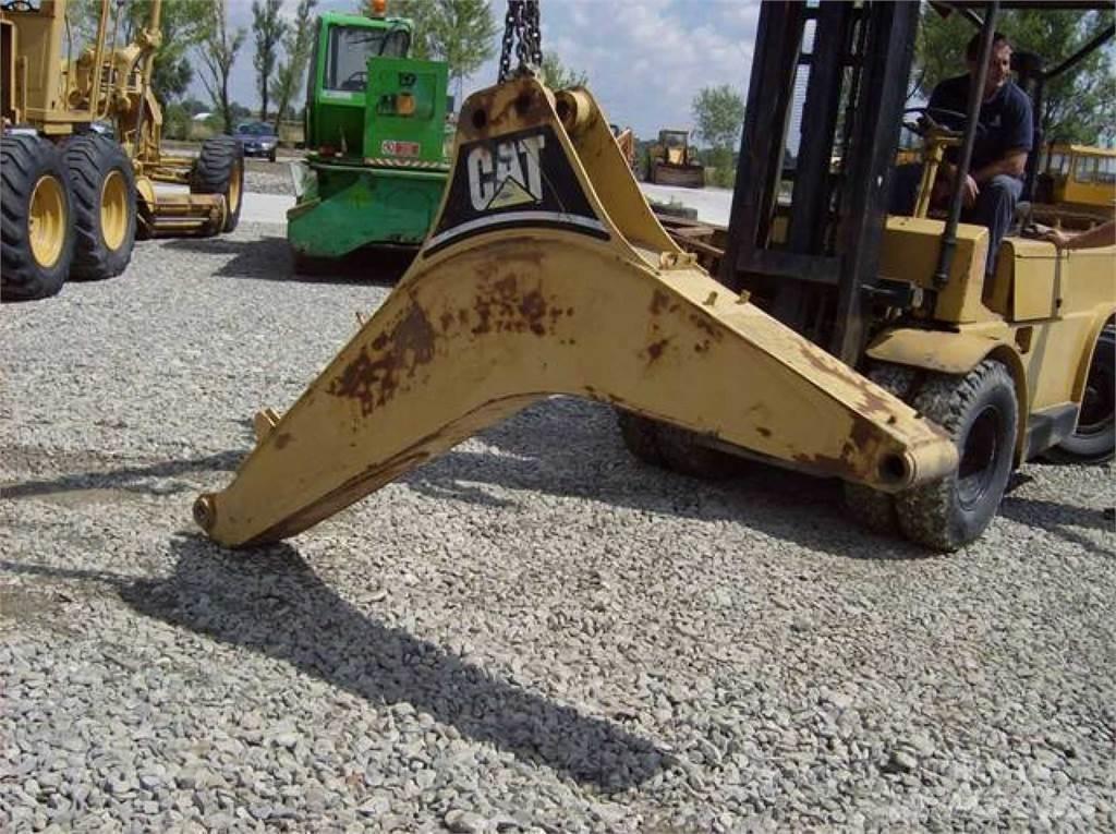 CAT 438C Telaio e sospensioni