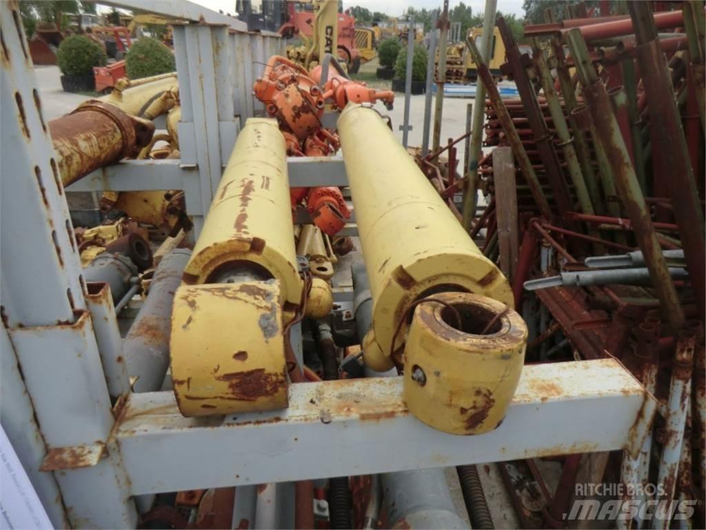 CAT 438C Costruzioni - Altro