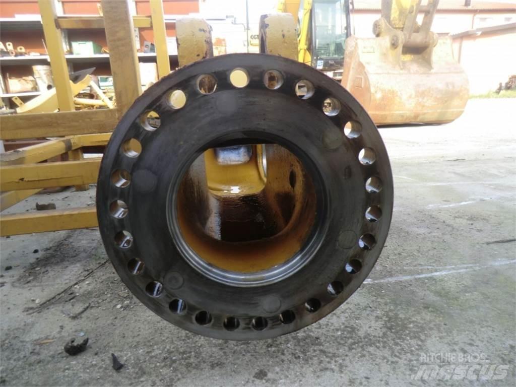 CAT 735 Costruzioni - Altro