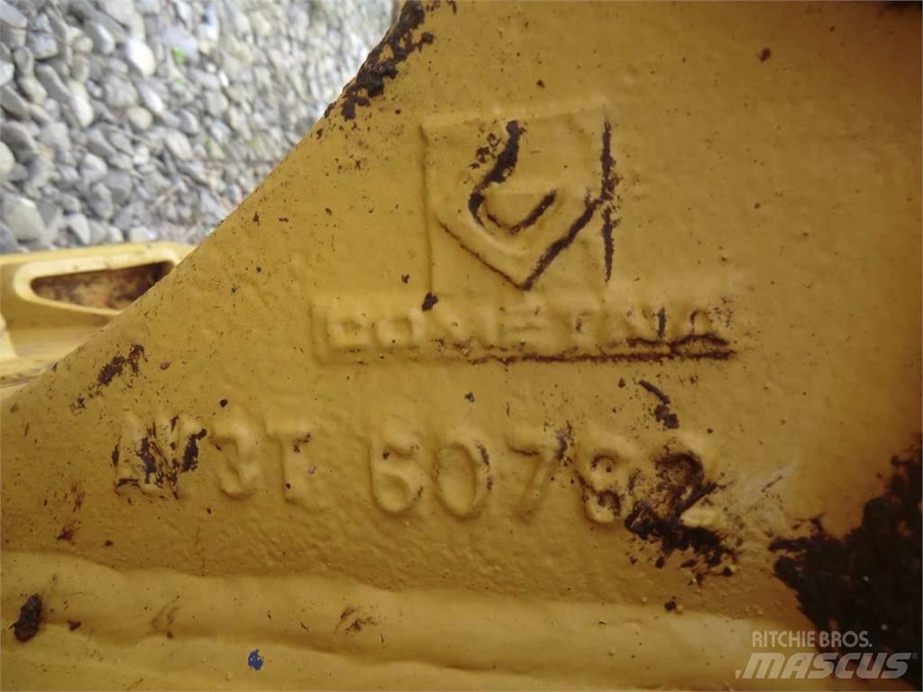 CAT 735 Telaio e sospensioni