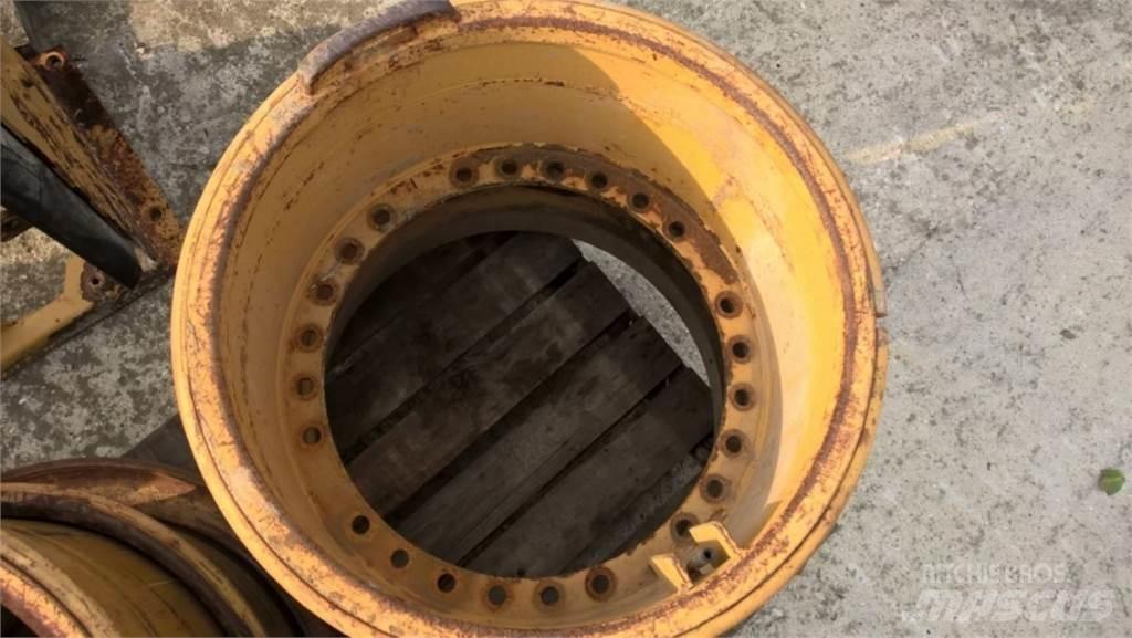 CAT 735 Costruzioni - Altro