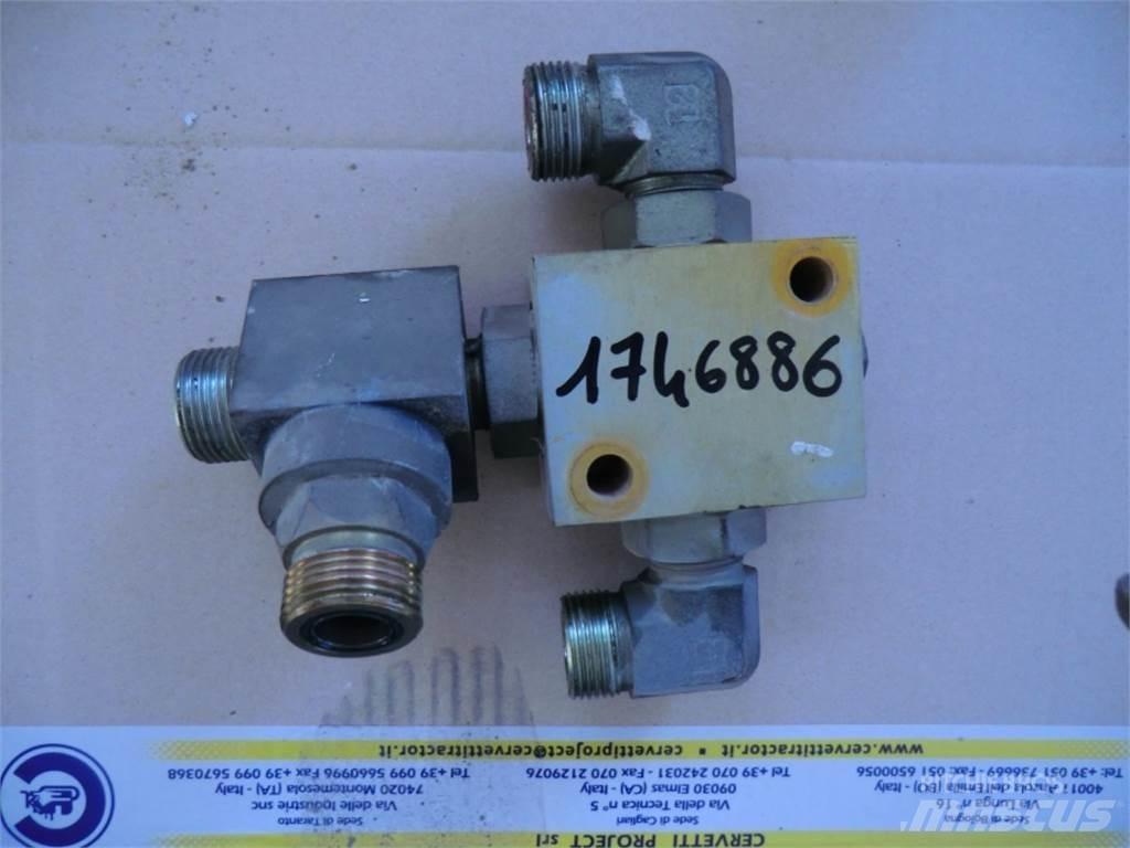 CAT 735 Costruzioni - Altro