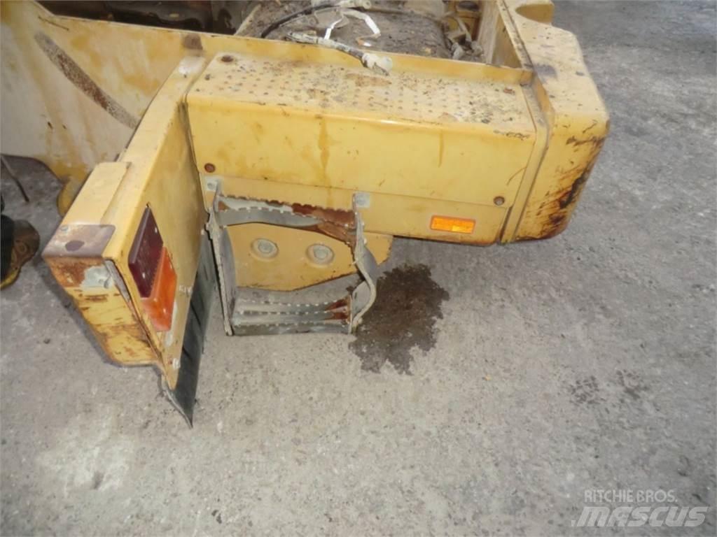 CAT 928G Telaio e sospensioni
