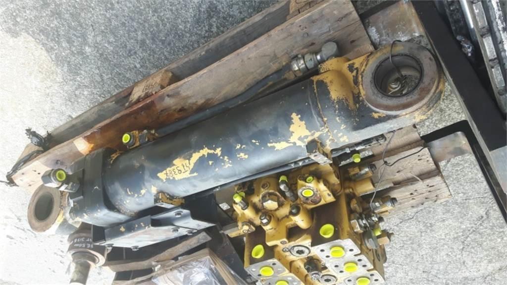 CAT 953C Costruzioni - Altro