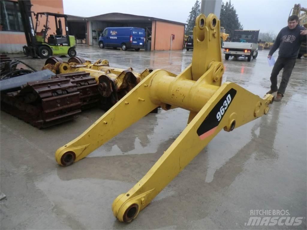 CAT 963D Telaio e sospensioni
