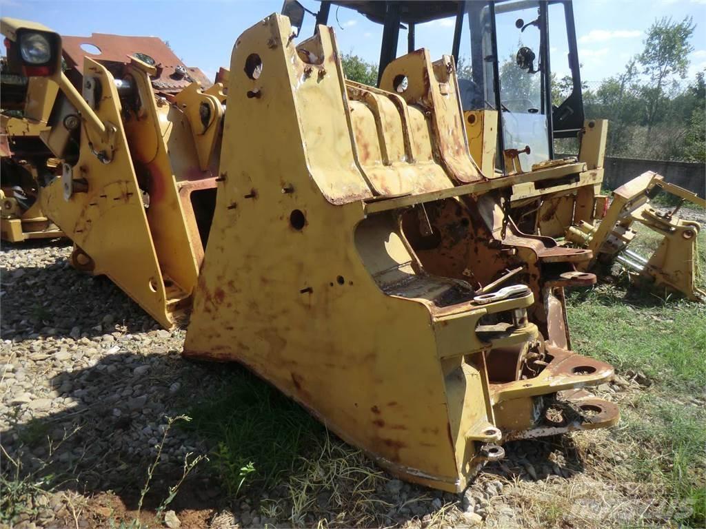 CAT 963D Telaio e sospensioni