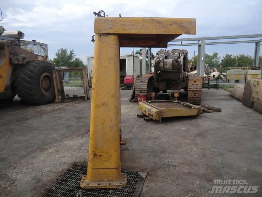 CAT 988B Telaio e sospensioni