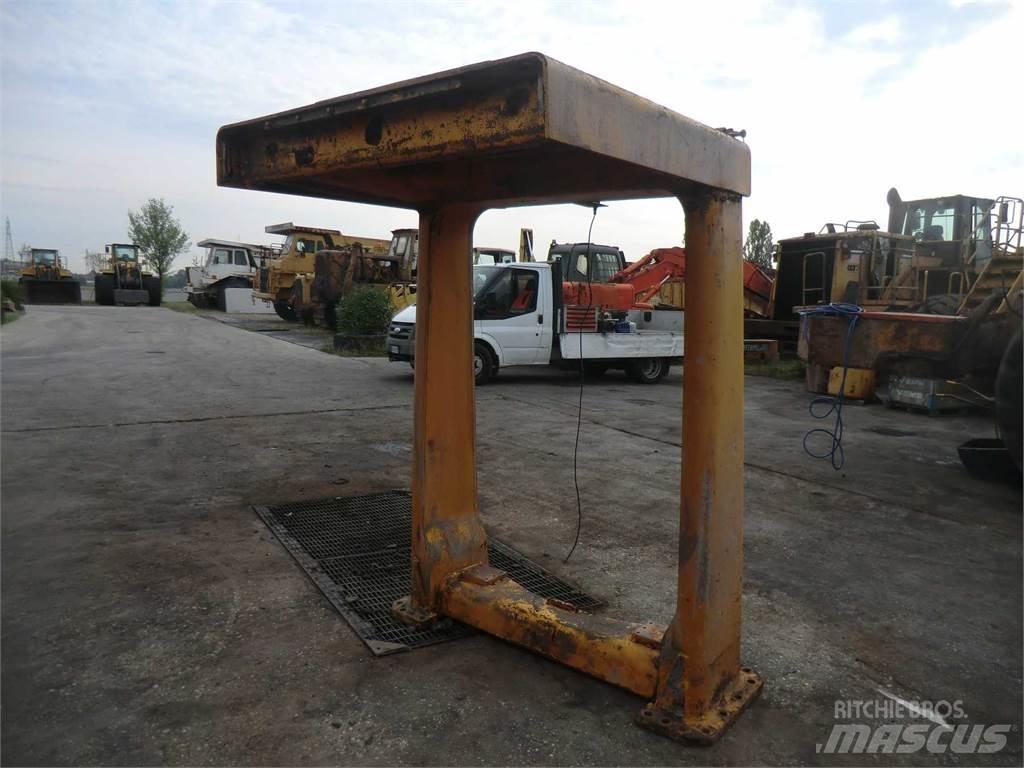 CAT 988B Telaio e sospensioni