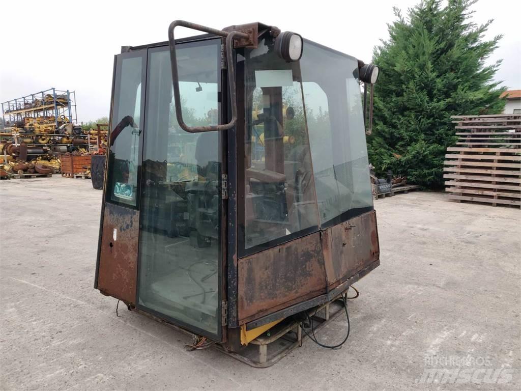 CAT 988G Telaio e sospensioni