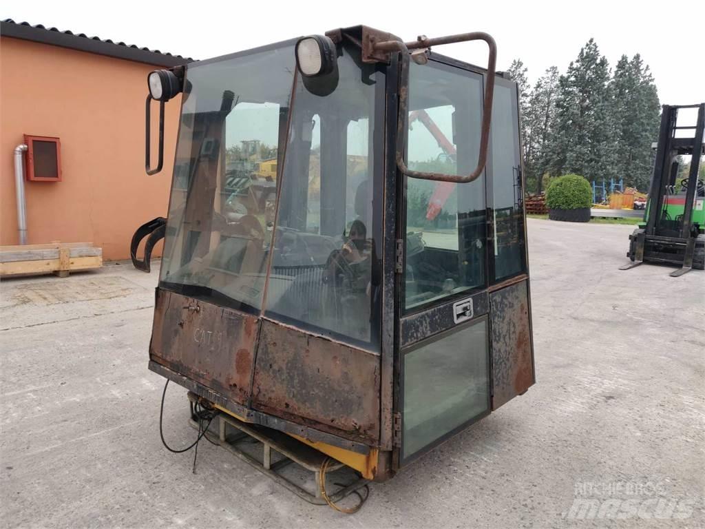 CAT 988G Telaio e sospensioni