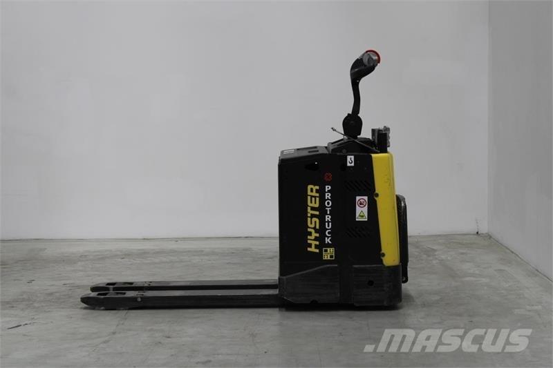 Hyster P2.0S Carrelli elevatori bassi a piattaforma