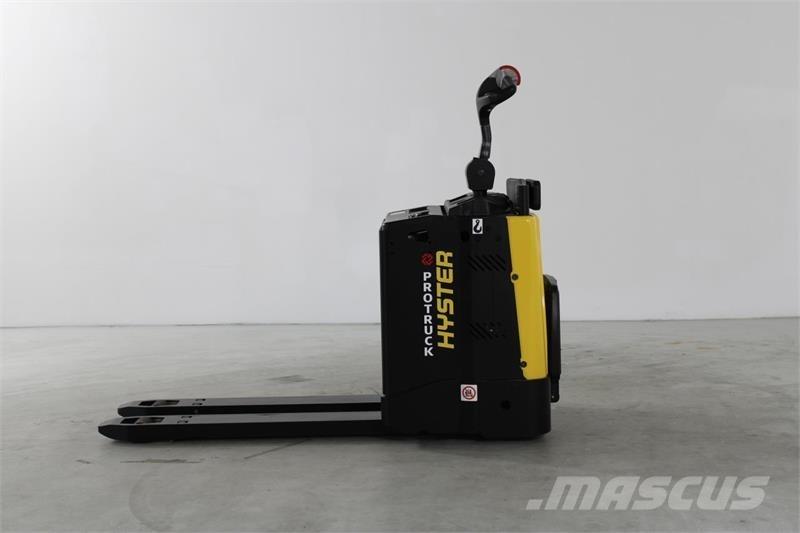 Hyster P2.0S Carrelli elevatori bassi a piattaforma