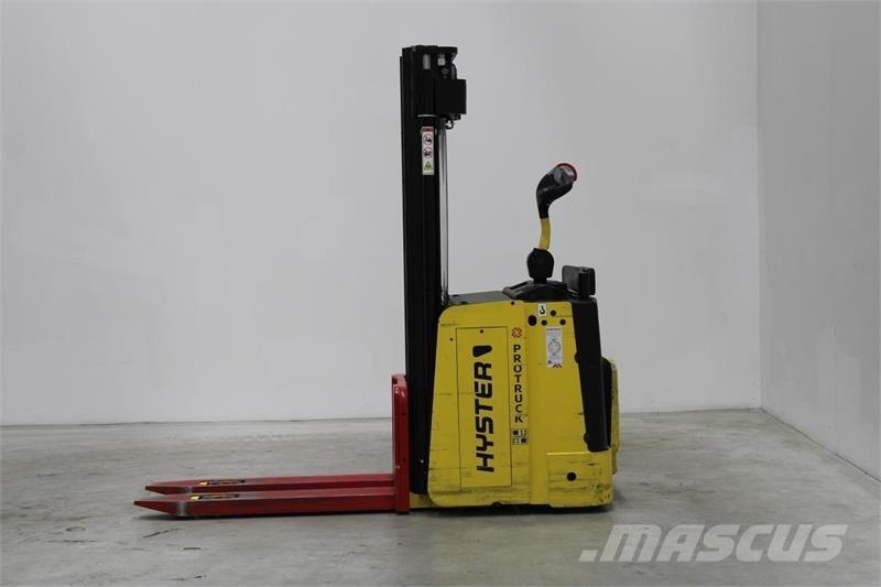 Hyster P2.0S Carrelli elevatori bassi a piattaforma