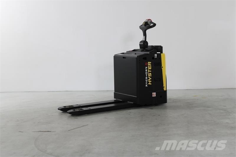Hyster P2.0S Carrelli elevatori bassi a piattaforma