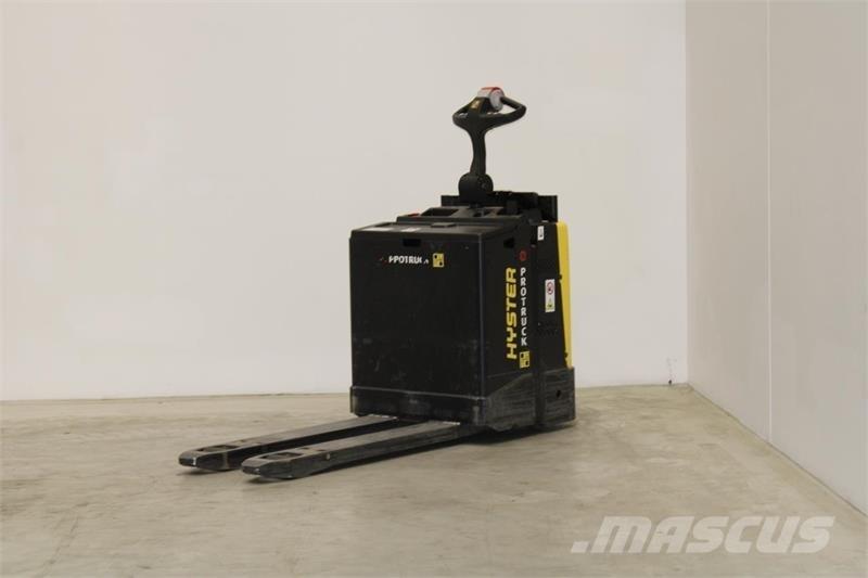 Hyster P2.0S Carrelli elevatori bassi a piattaforma