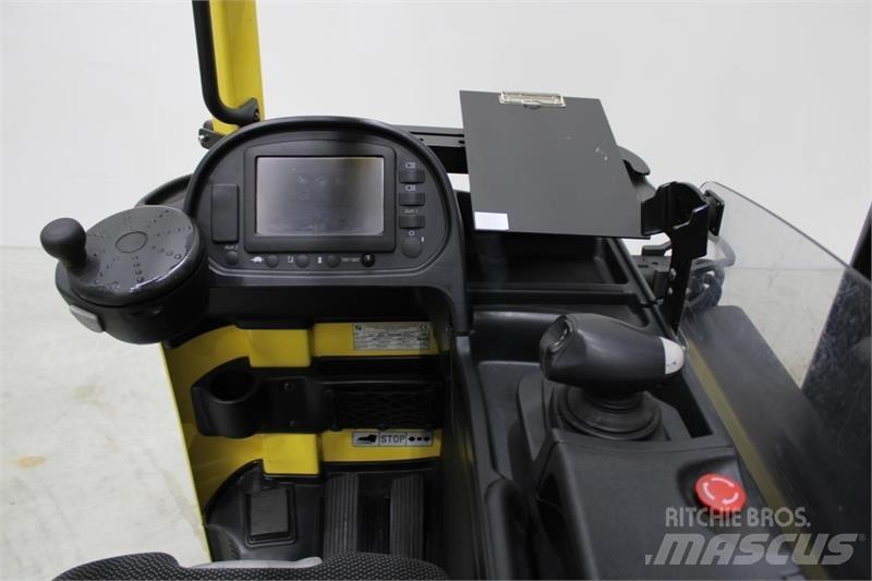 Hyster R2.5 Carrello retrattile