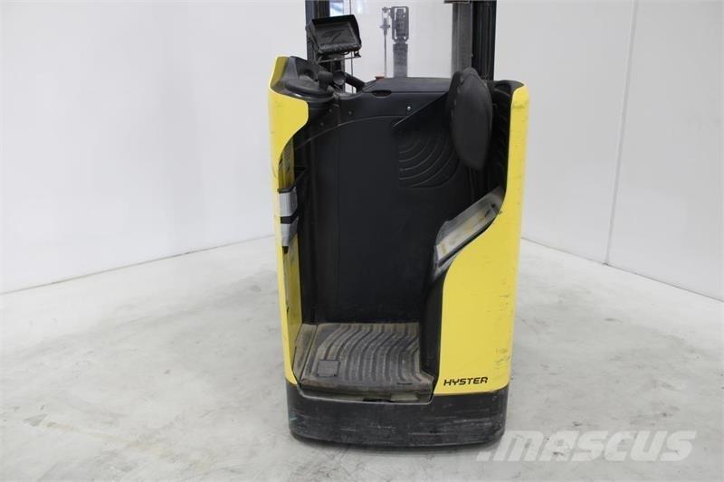 Hyster RS1.6 Carelli stoccatori  automatici-usati