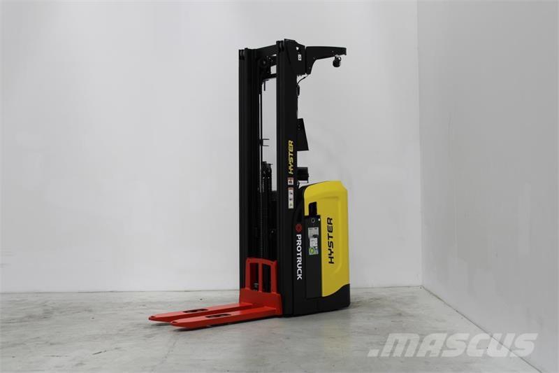 Hyster RS1.6 Carelli stoccatori  automatici-usati