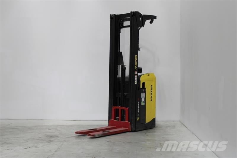 Hyster RS1.6 Carelli stoccatori  automatici-usati