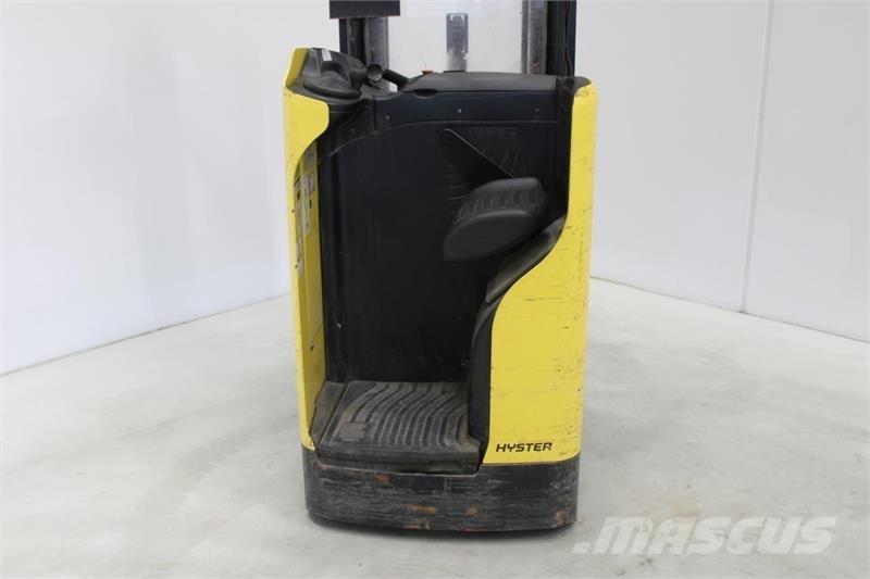 Hyster RS1.6 Carelli stoccatori  automatici-usati