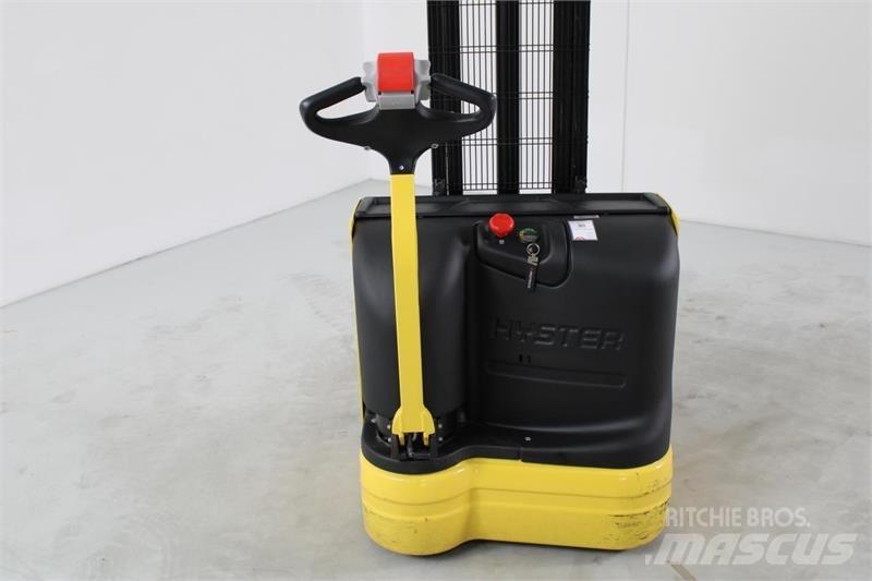 Hyster S1.0E Carelli stoccatori  automatici-usati