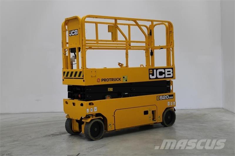 JCB S2032E Piattaforme a pantografo