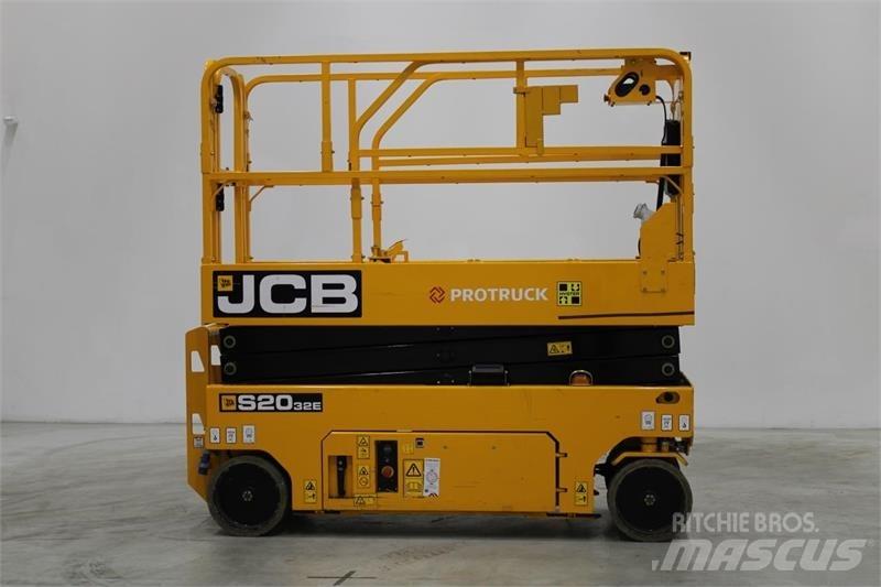 JCB S2032E Piattaforme a pantografo