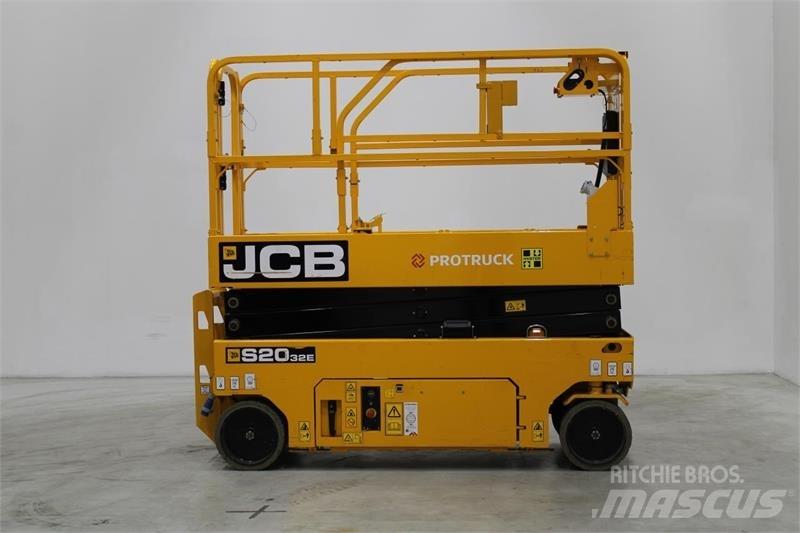 JCB S2032E Piattaforme a pantografo