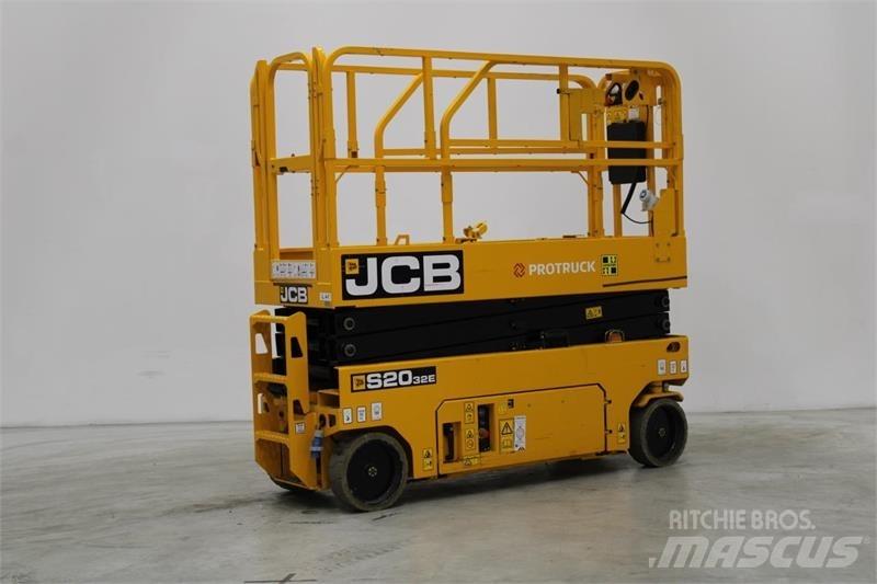 JCB S2032E Piattaforme a pantografo