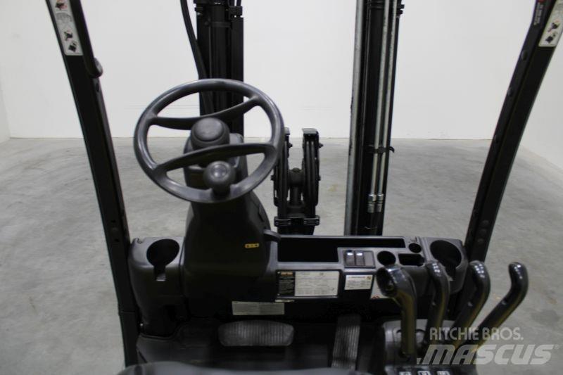 Yale ERP25VL Carrelli elevatori elettrici