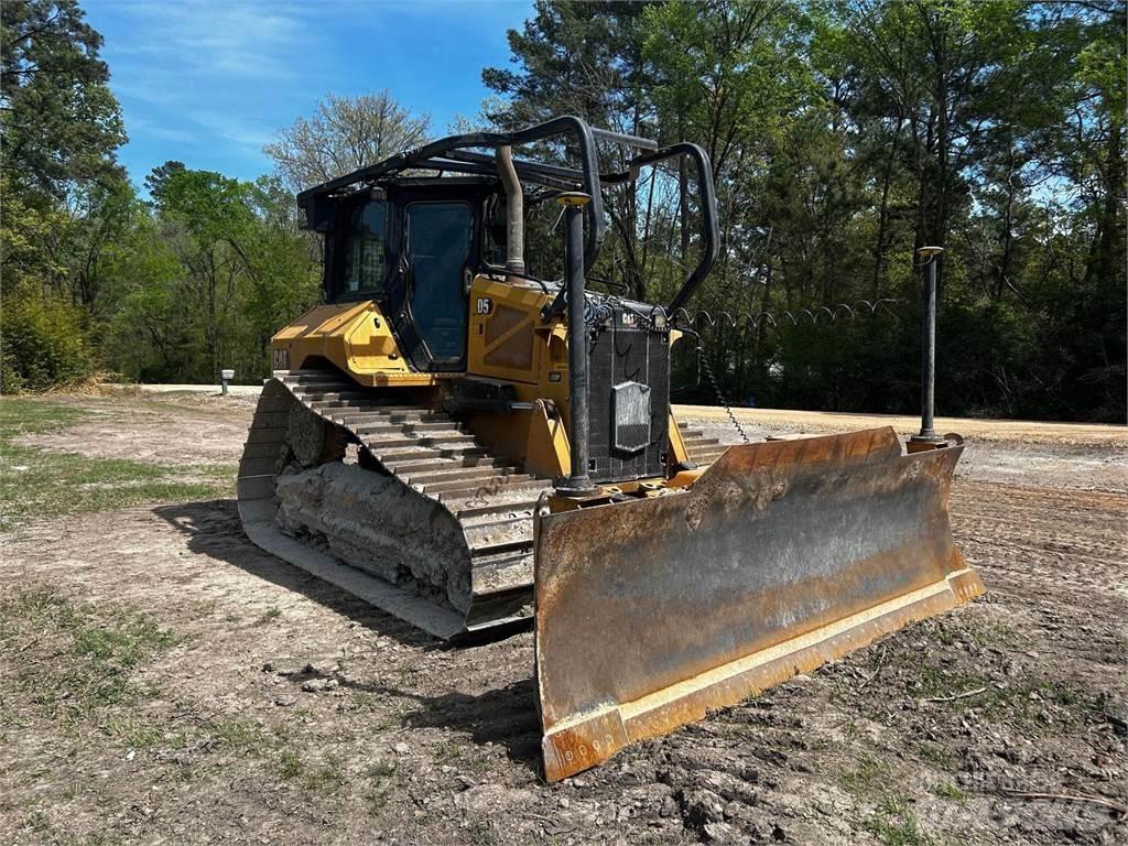 CAT D5 Dozer cingolati