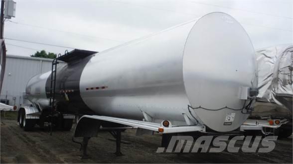 Etnyre ARA 7,250 Semirimorchi cisterna