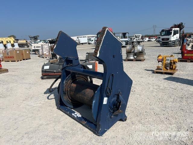  Winch Paranchi, argani e sollevatori di materiale