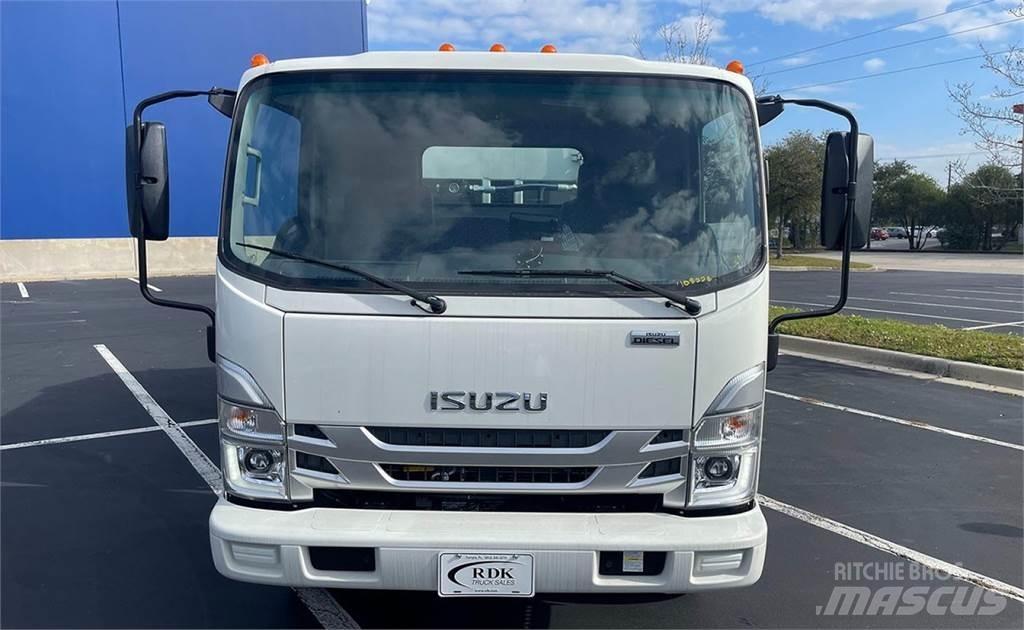 Isuzu NRR Camion dei rifiuti