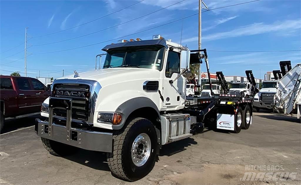Mack GRANITE Motrici scarrabili
