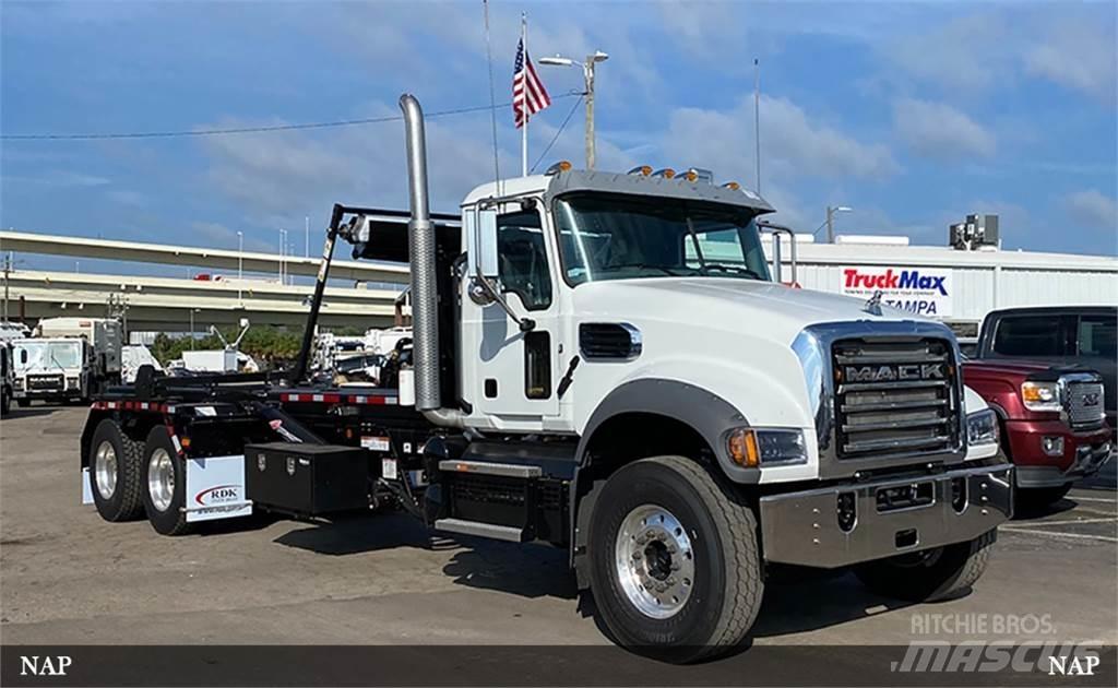 Mack Granite Motrici scarrabili