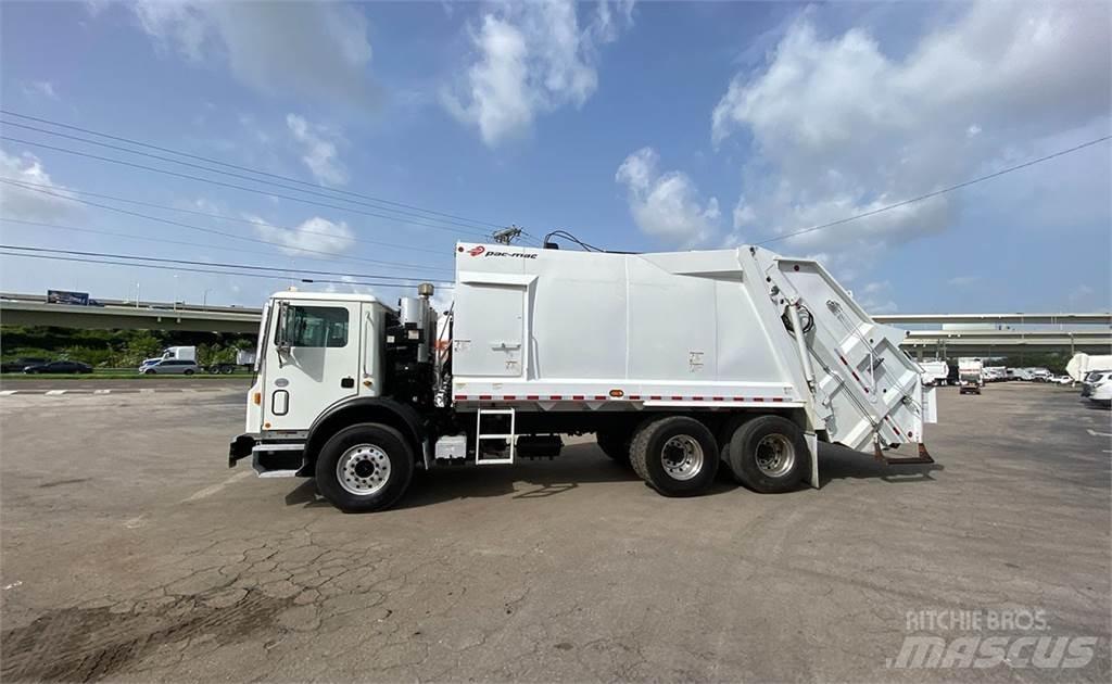 Mack TE64 Camion dei rifiuti