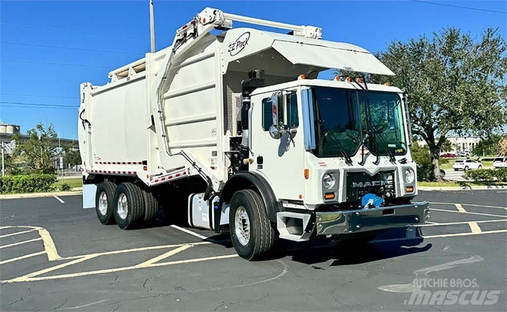 Mack TE64 Camion dei rifiuti