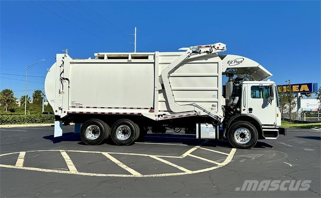 Mack TE64 Camion dei rifiuti