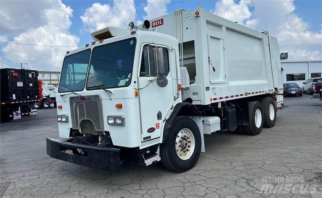 Peterbilt 320 Camion dei rifiuti