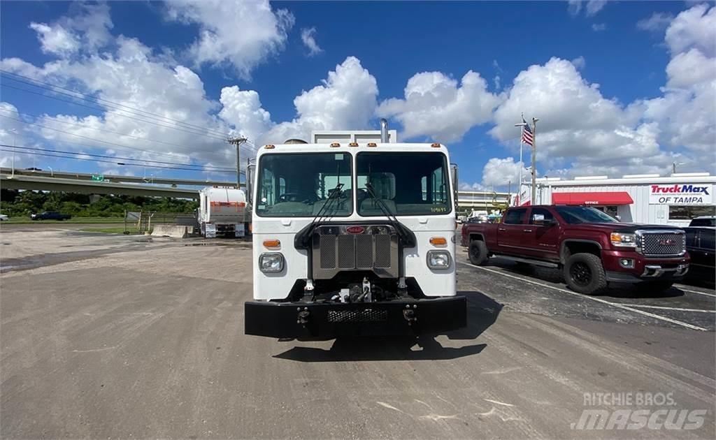 Peterbilt 520 Camion dei rifiuti