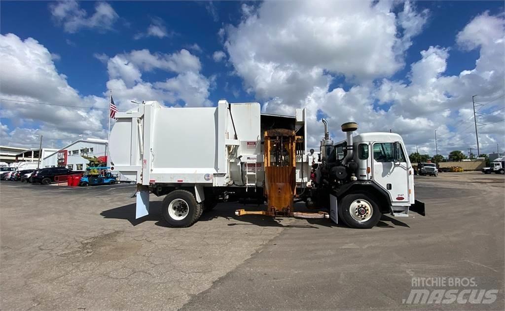 Peterbilt 520 Camion dei rifiuti