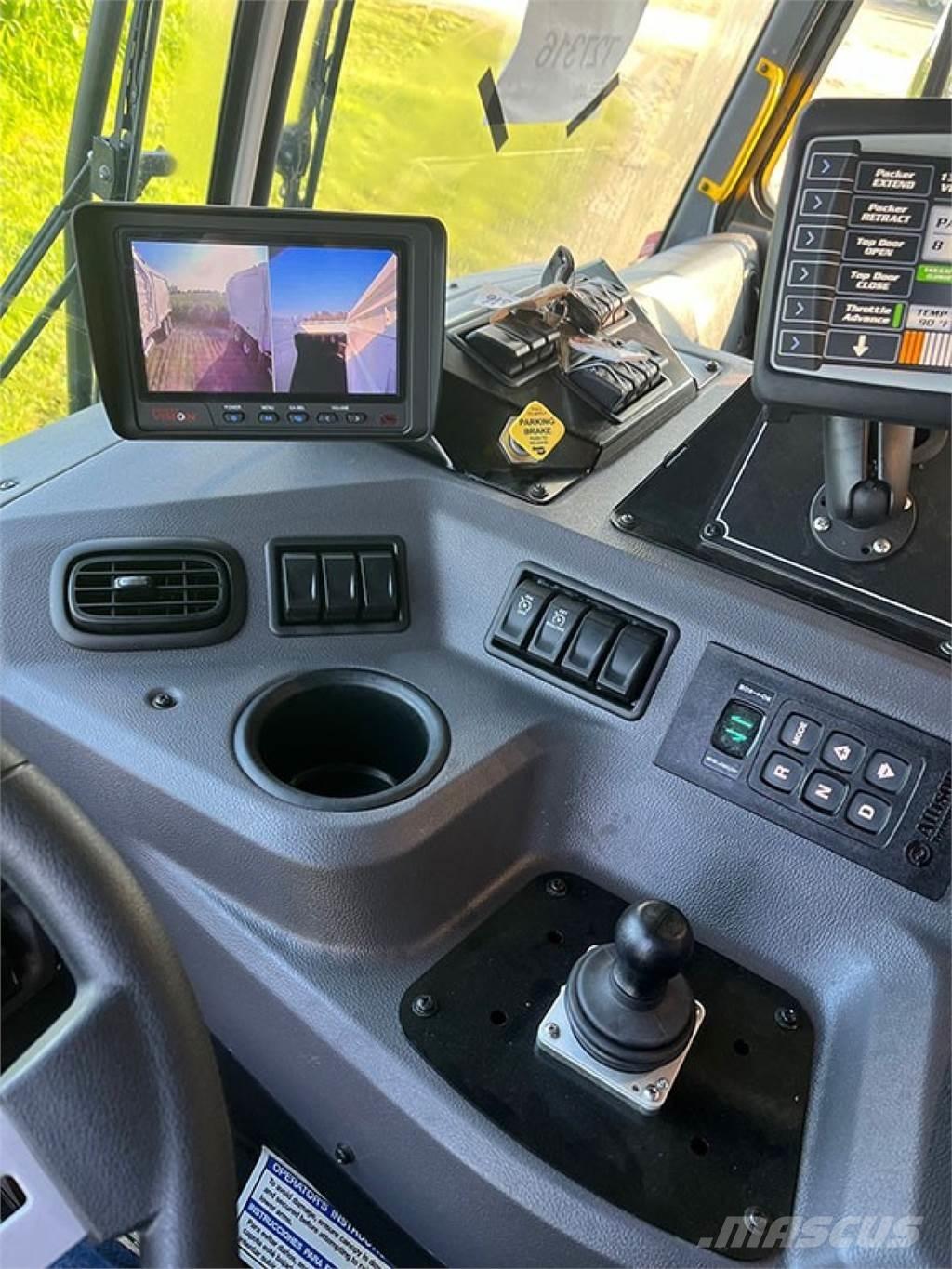 Peterbilt 520 Camion dei rifiuti