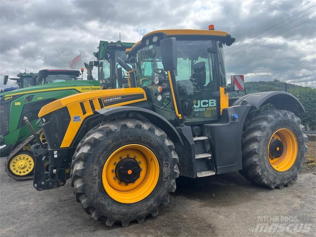 JCB 4220 Altri macchinari per bestiame