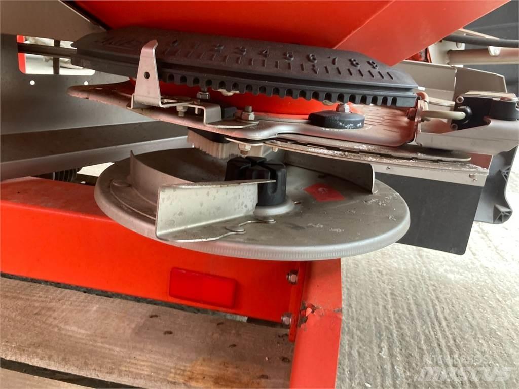 Kuhn 40.2 Altre macchine fertilizzanti