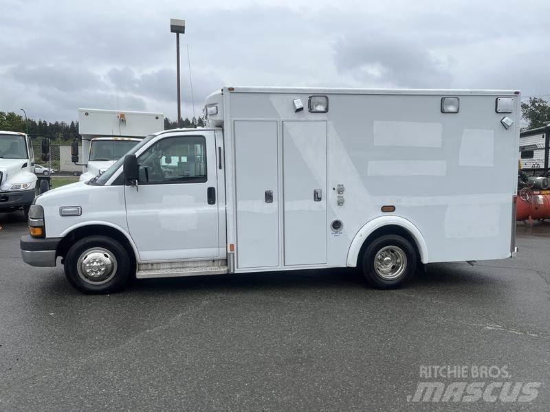 Chevrolet Express Mini bus