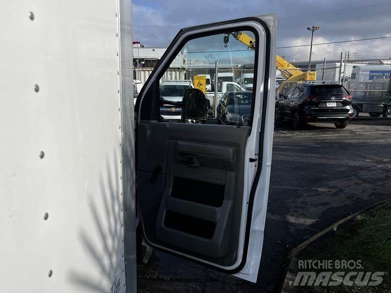Ford Econoline Furgone chiuso